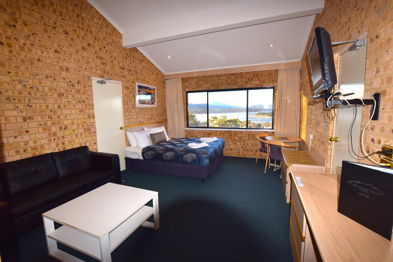 Alpine Resort Motel Jindabyne Bagian luar foto