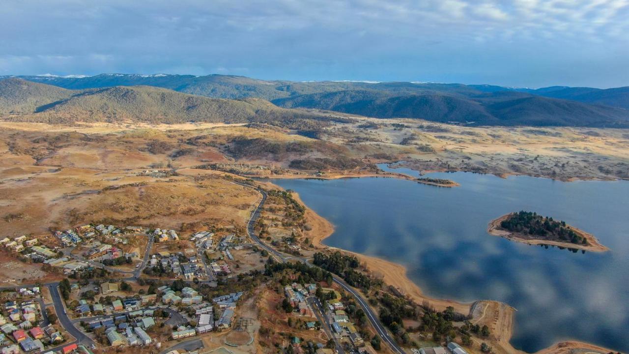 Alpine Resort Motel Jindabyne Bagian luar foto